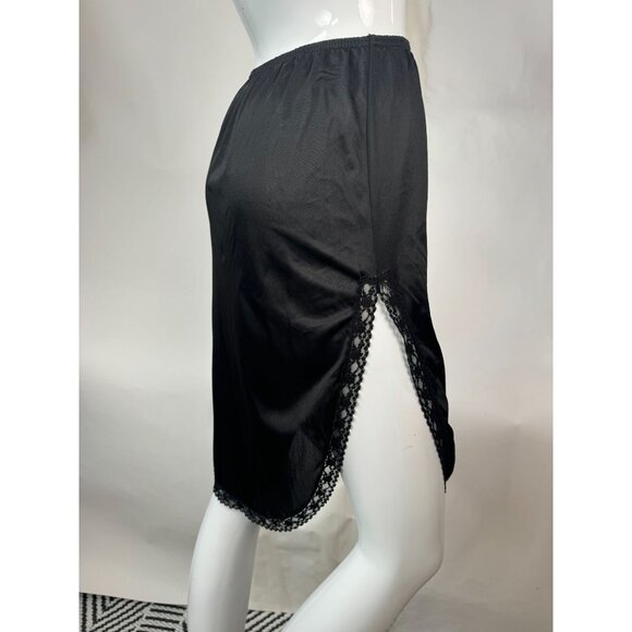 Vintage Vanity Fair Black Half Slip Size Small With Lace Trim & Elastic Waist - Picture 9 of 16
